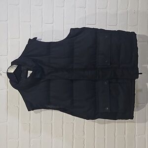 Old Navy Black Puffer Vest, men’s size L